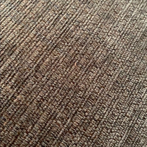 Meet your Posher, Melanie - Picture 1 of 1